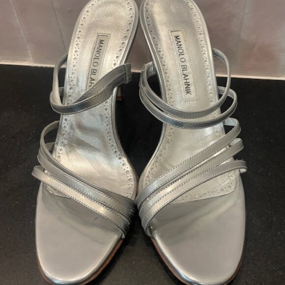 Manolo Blahnik Silver Strappy Heels Sandals Slides Shoes Luxury Sz 38 US 8 Italy - Picture 5 of 10